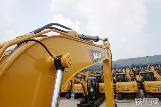 SY135 Eisenrohr für Bagger für Hydrauliksystem Verteiler Eimer und Rückleitung