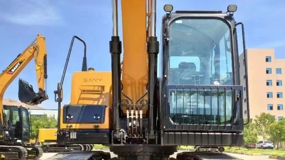 SY135 Hydraulisches System Verteiler Boom-Rohr Die ideale Wahl für Bagger Eisenrohr